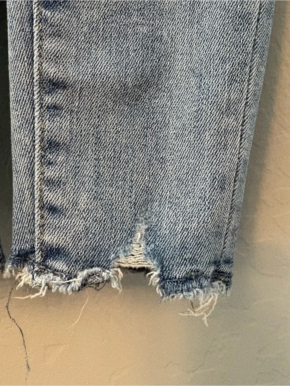 Old navy ballerina light wash distressed heart denim skinny jeans size 6